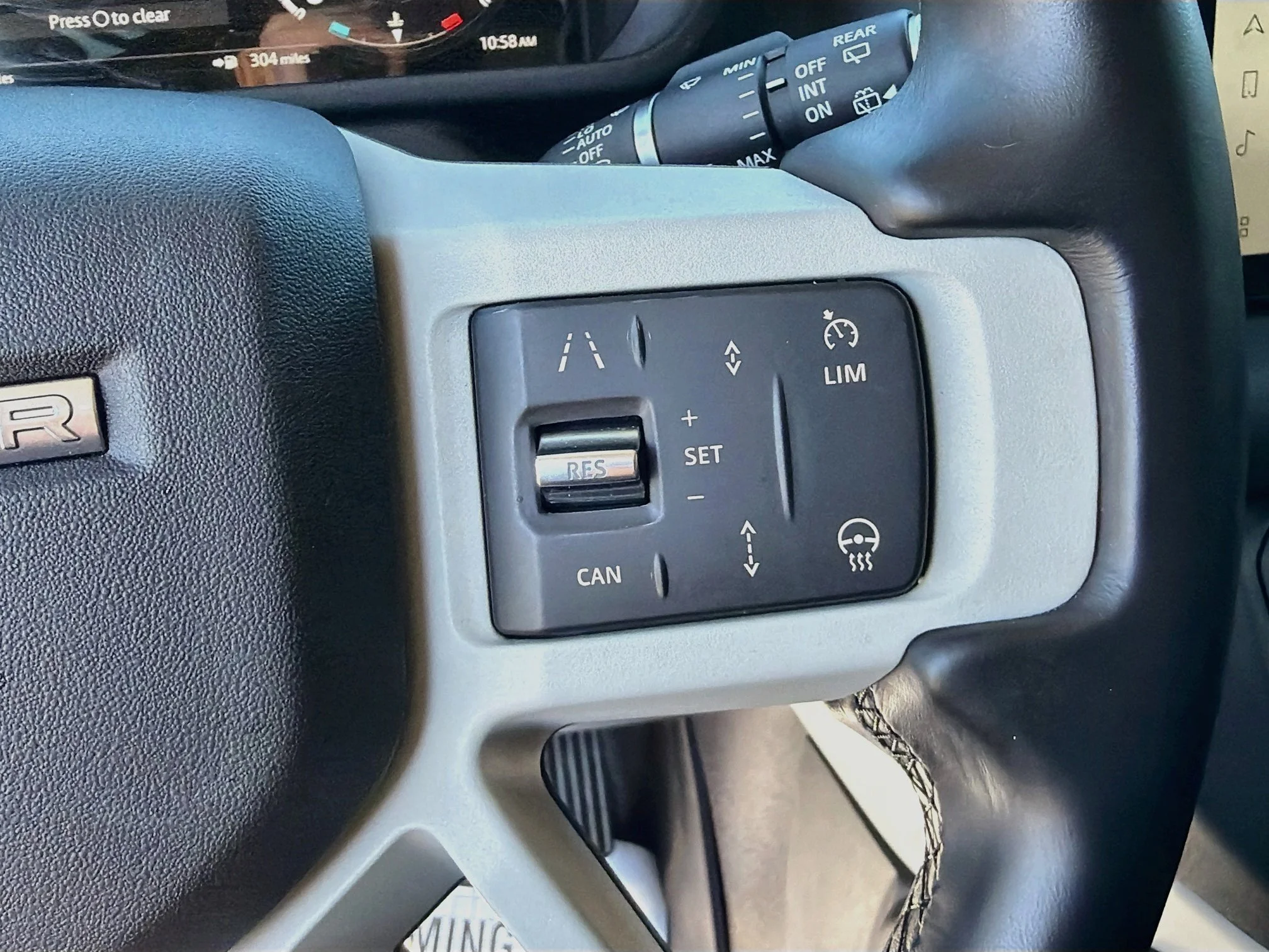 Certified Used 2024 Fuji White Land Rover S image 35