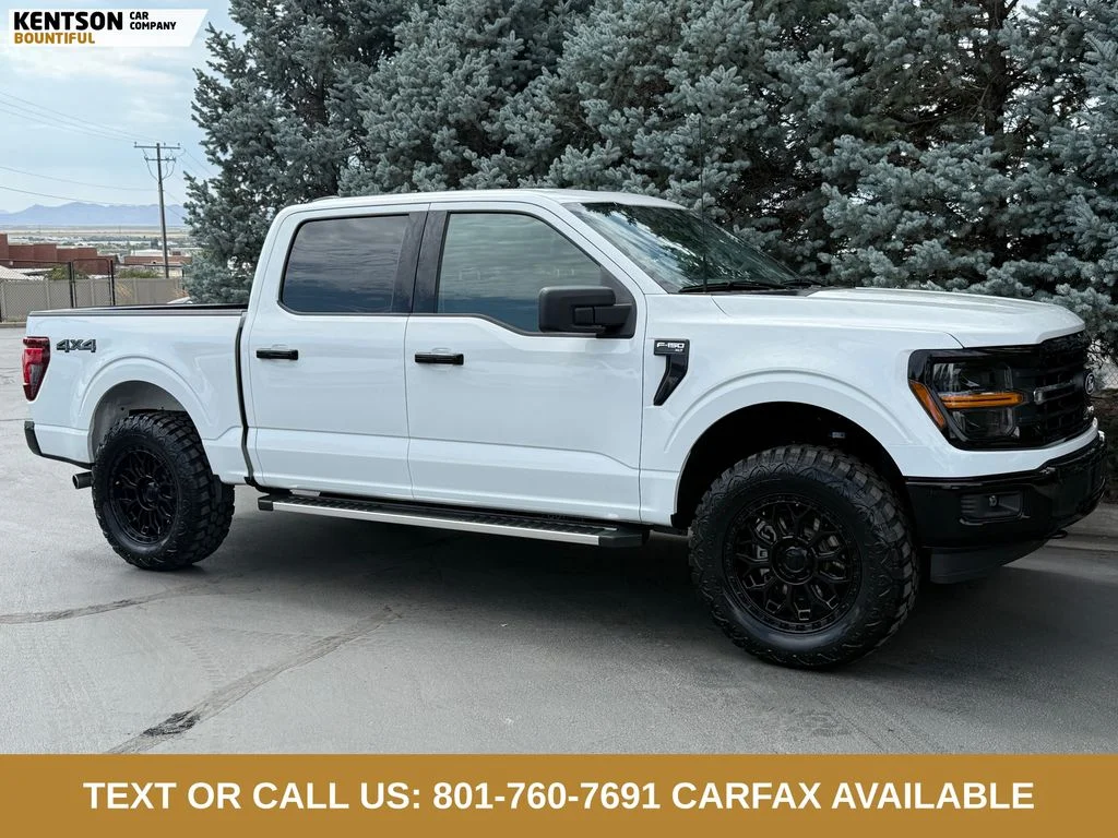 Used 2025 White Ford XLT image 10