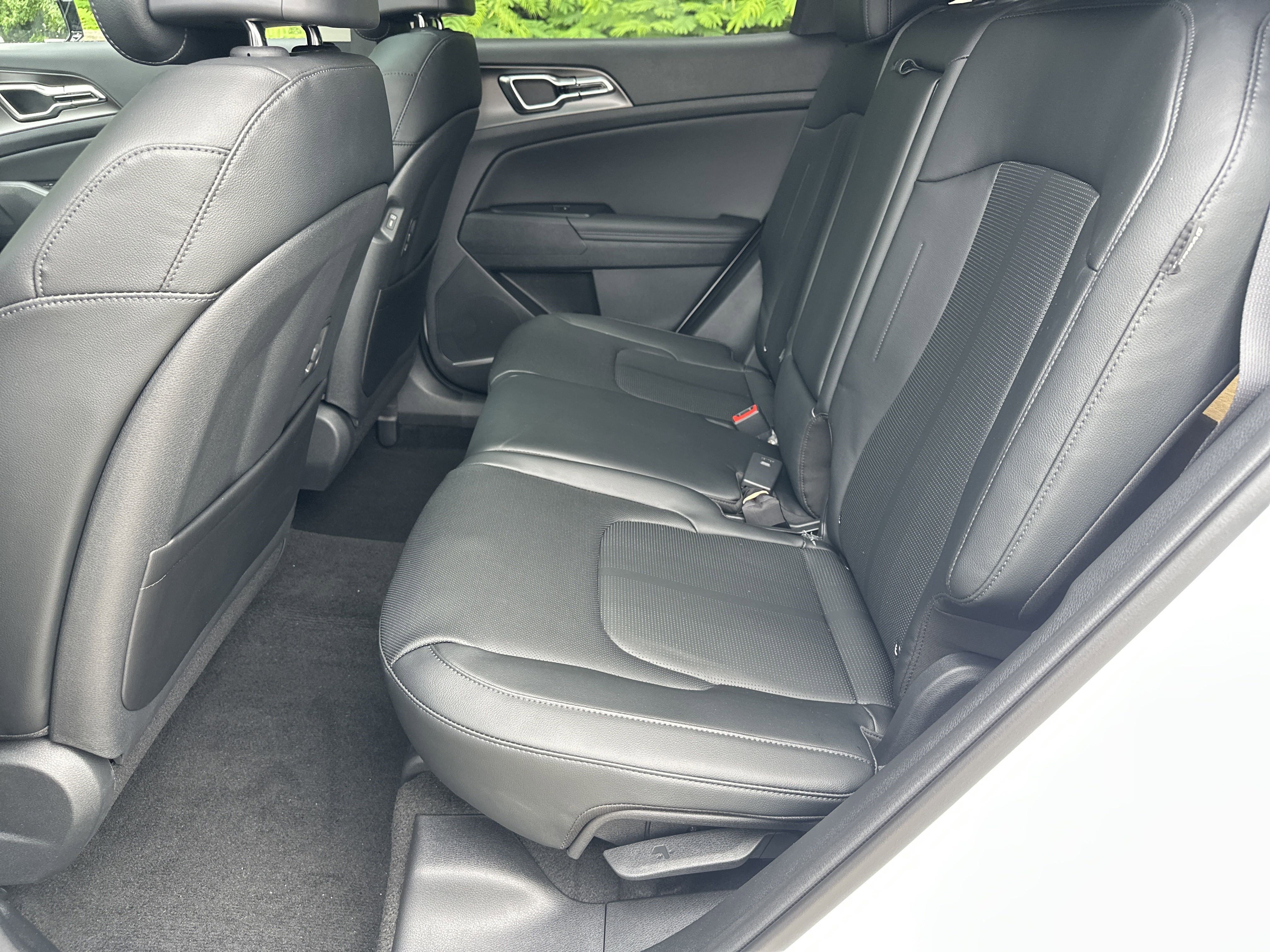 2026 Kia Sportage SX - Photo 16