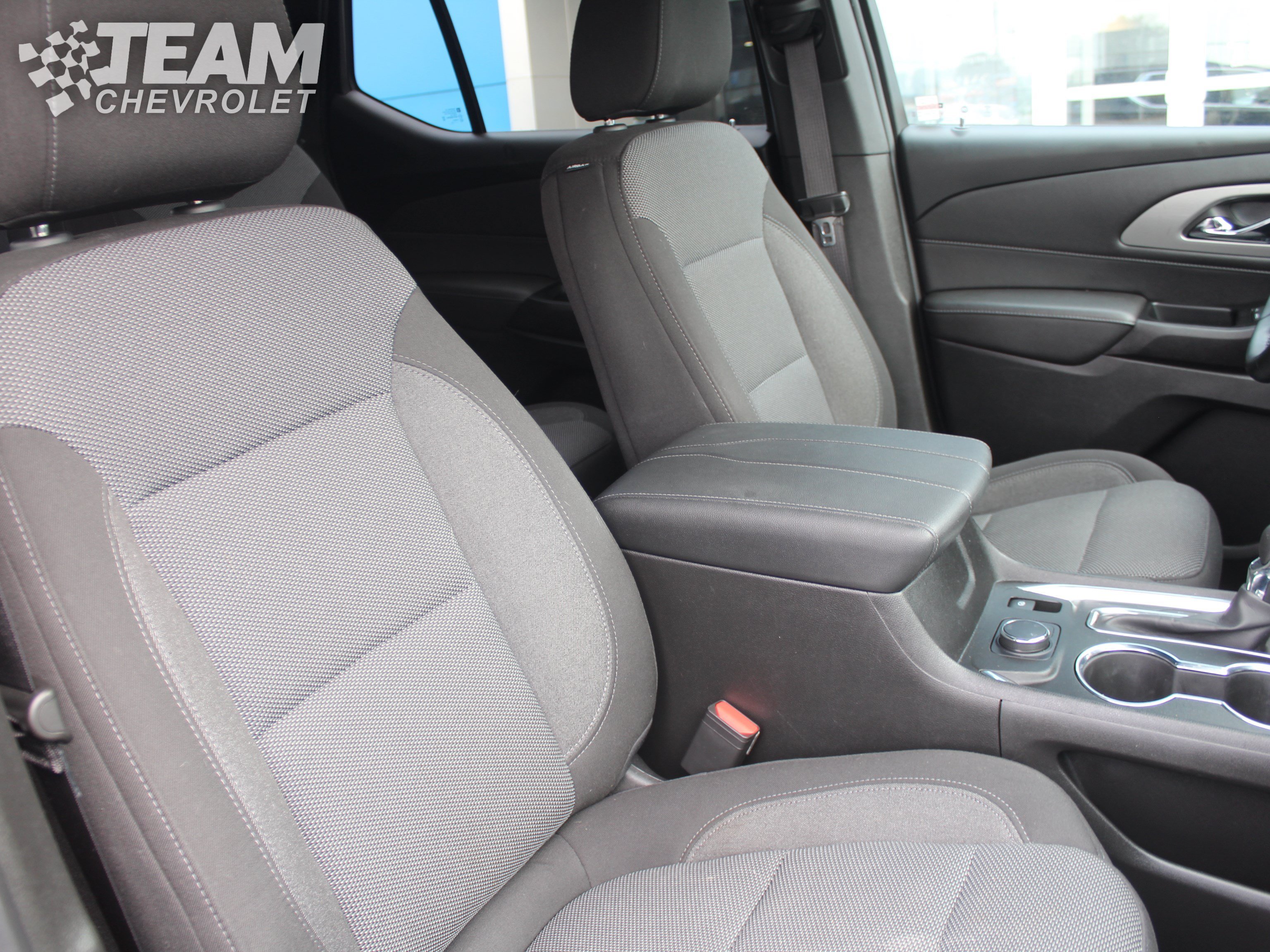 Used 2023 Mosaic Black Metallic Chevrolet LT Cloth image 30