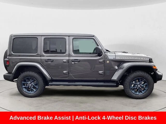 New 2026 Crystal Metallic Jeep 4-DOOR 85TH ANNIVERSARY EDITION image 7