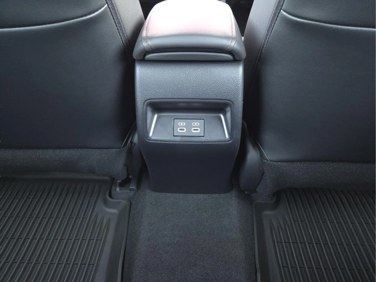 2026 Toyota Corolla XSE - Photo 37