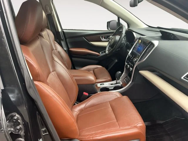 Used 2019 Crystal Black Silica Subaru Touring image 15