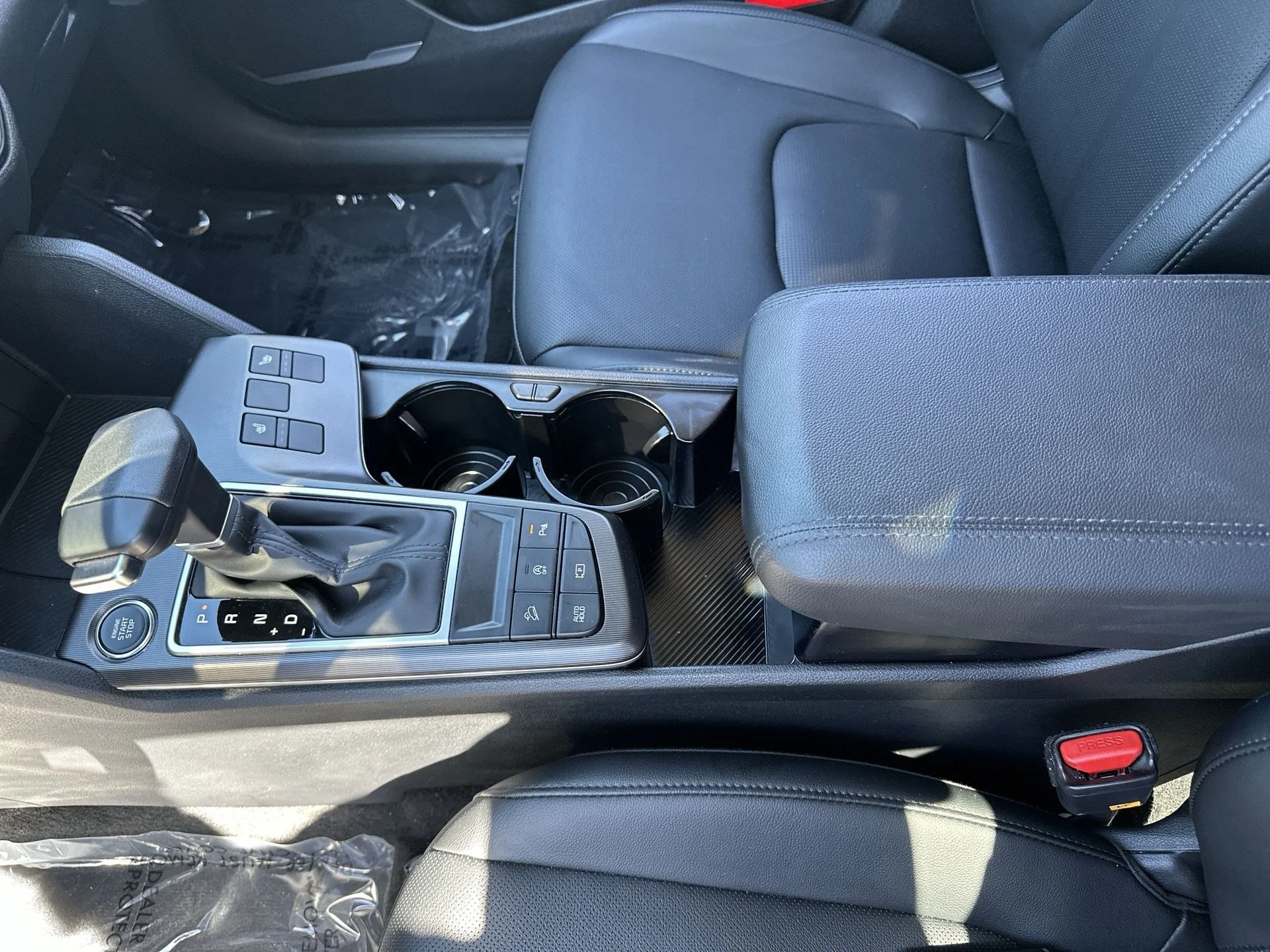 New 2026 Glacial White Pearl Kia  image 22