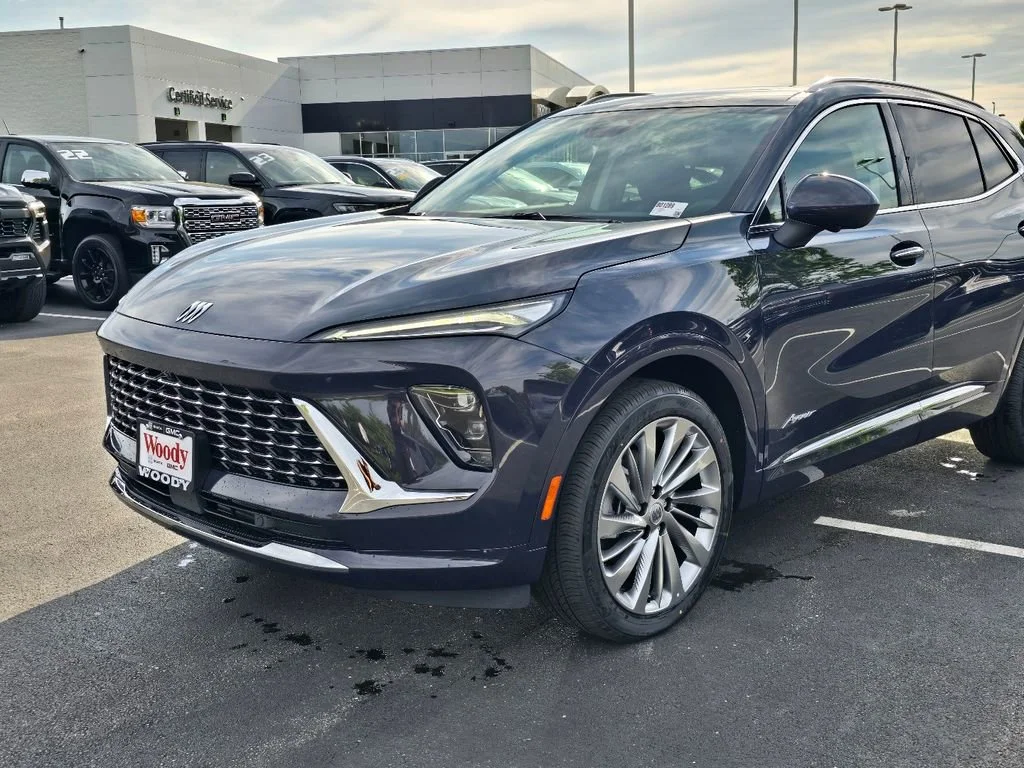 New 2026 Midnight Opal Buick Avenir image 11