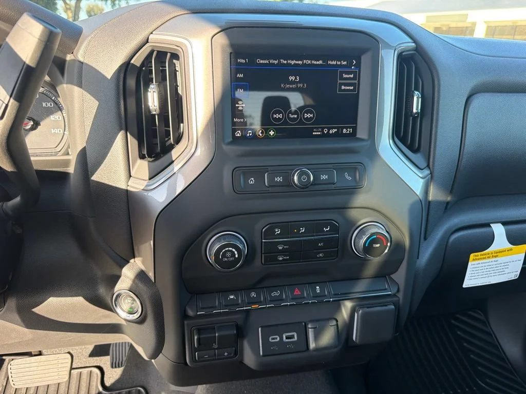 2026 Chevrolet Silverado 1500 Custom - Photo 18
