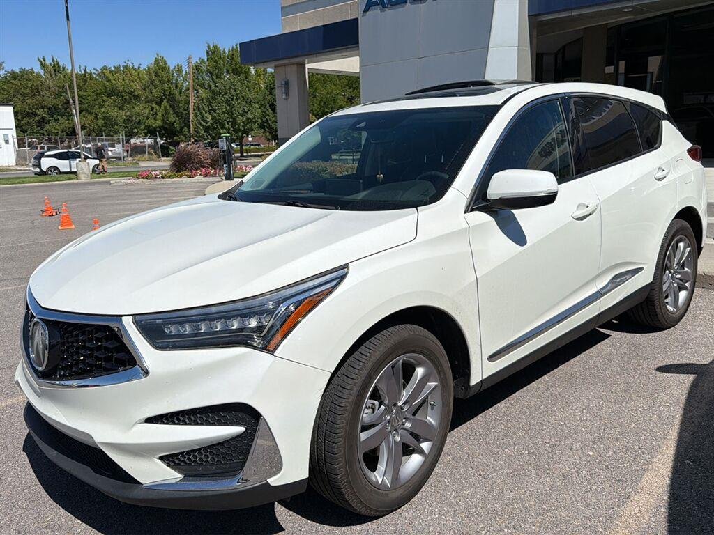 Used 2019 white Acura w/Advance Pkg image 1