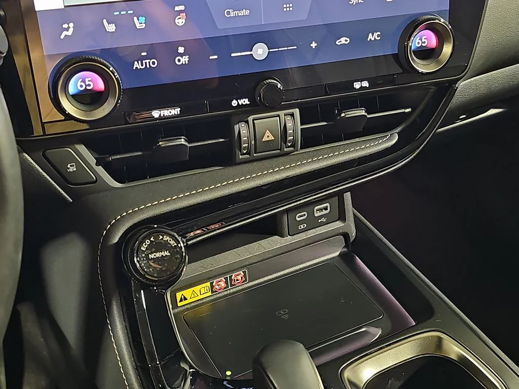 Used 2025 Gray Lexus 350h Premium image 25