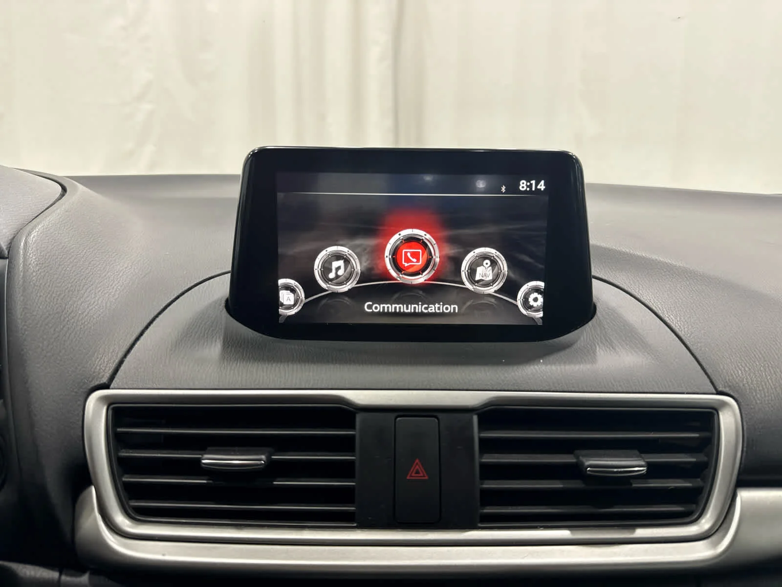 Used 2017 Red/red Mazda Sport image 23