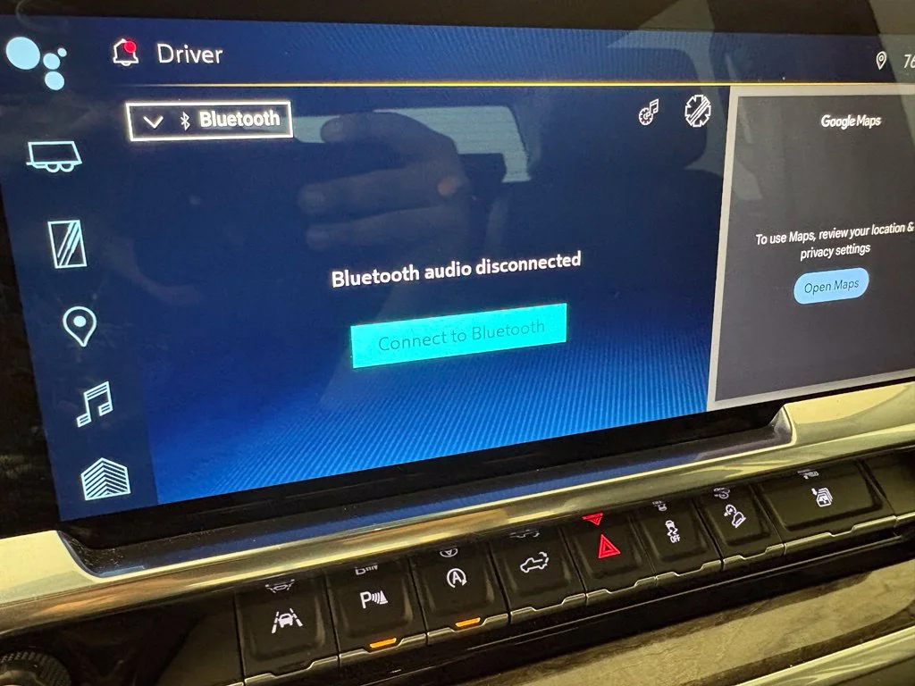 Used 2025 Gray Chevrolet LTZ image 34