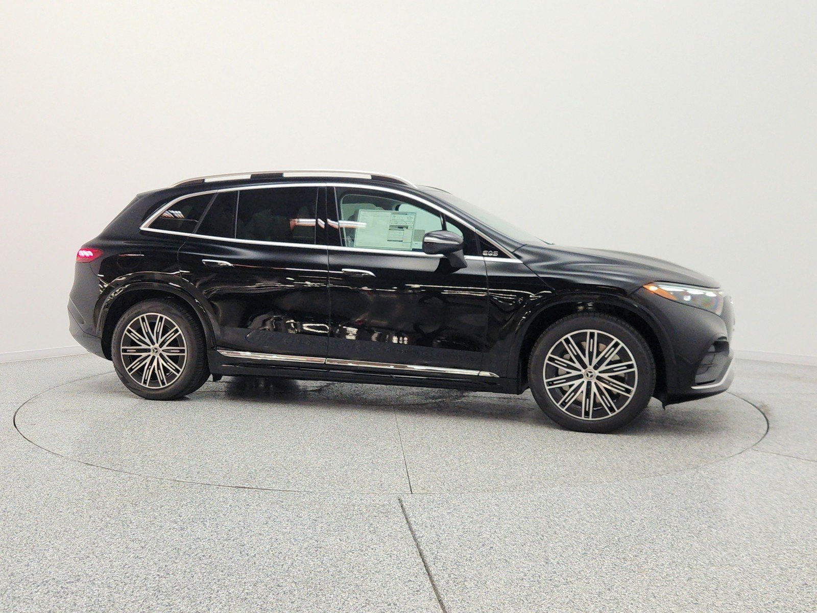 New 2026 Black Mercedes-Benz EQS 400 4MATIC® SUV image 4