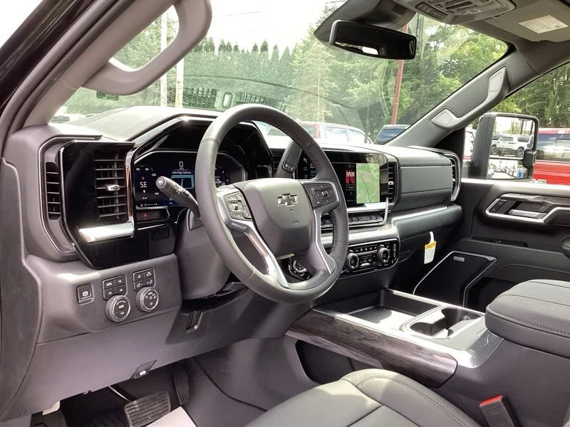 2026 Chevrolet Silverado 2500 HD LTZ - Photo 28
