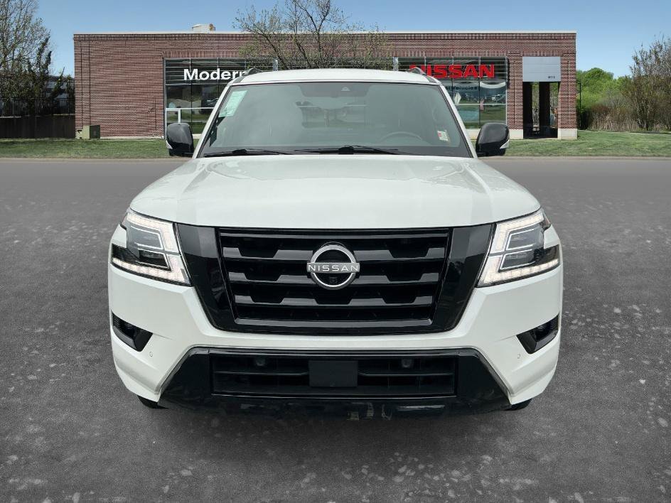 Used 2023 Aspen White Tricoat Nissan SL image 6