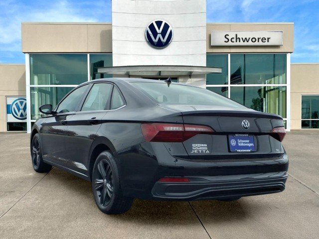 2022 Volkswagen Jetta SE - Photo 6