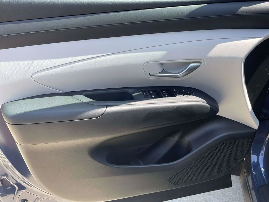 New 2026 Blue Hyundai SE image 15