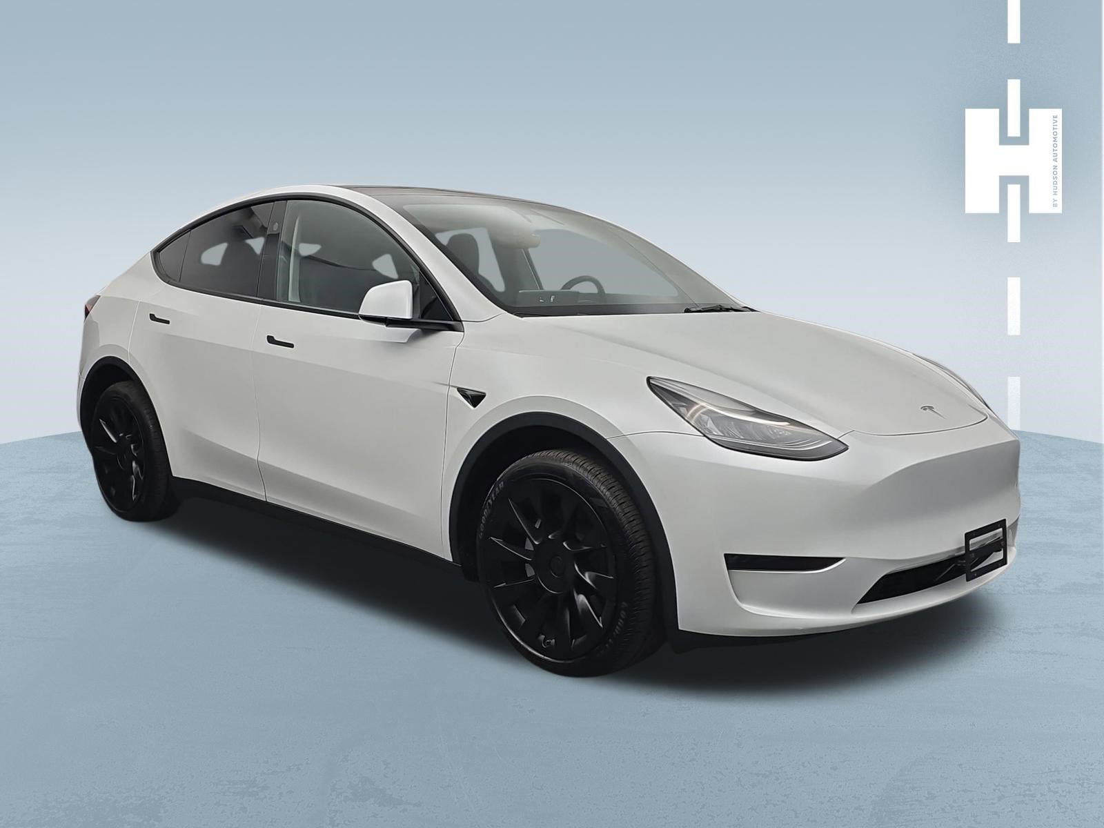 2023 Tesla Model Y Long Range Dual Motor All-Wheel Drive's photo
