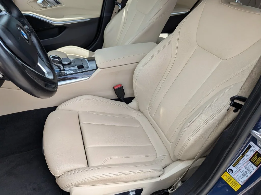 Used 2021 Blue BMW 330i image 11