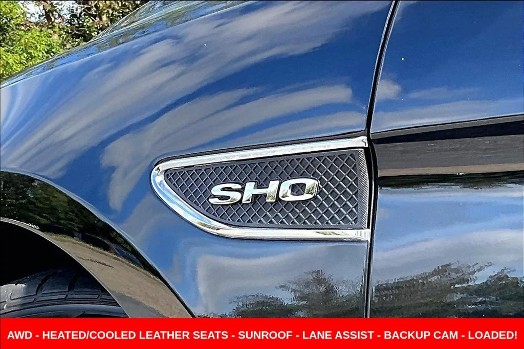 Used 2016 Black Ford SHO image 41