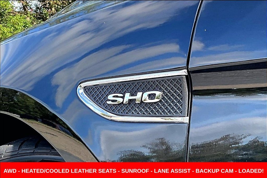 Used 2016 Black Ford SHO image 41