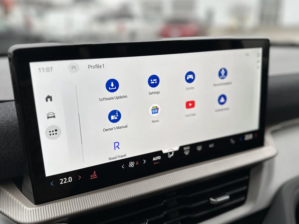 New 2026 Blue Ford Active 200a Pkg image 17