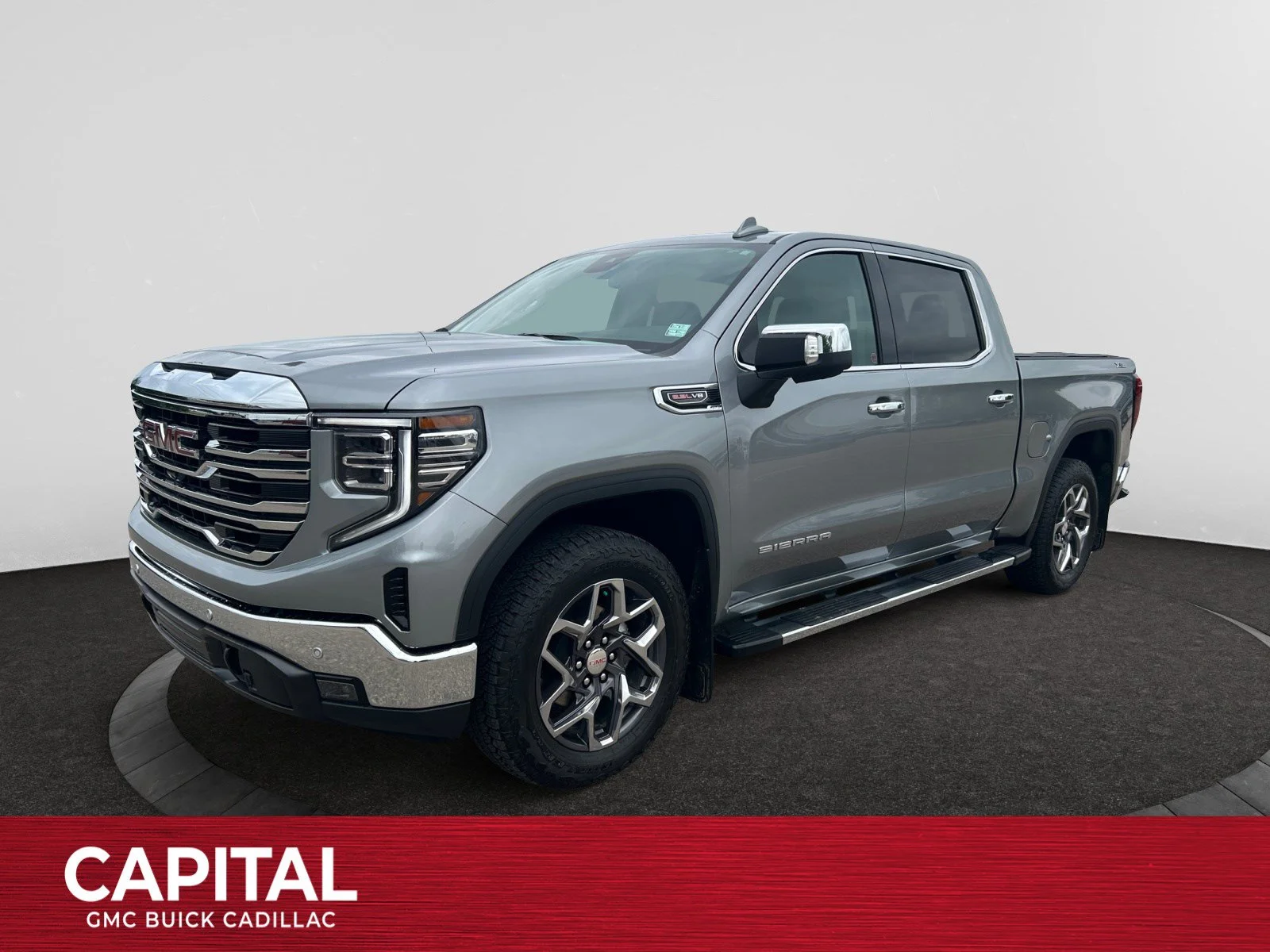Used 2025 Gray GMC SLT Crew 6.2L Leather Sunroof Nav 4x4 image 1