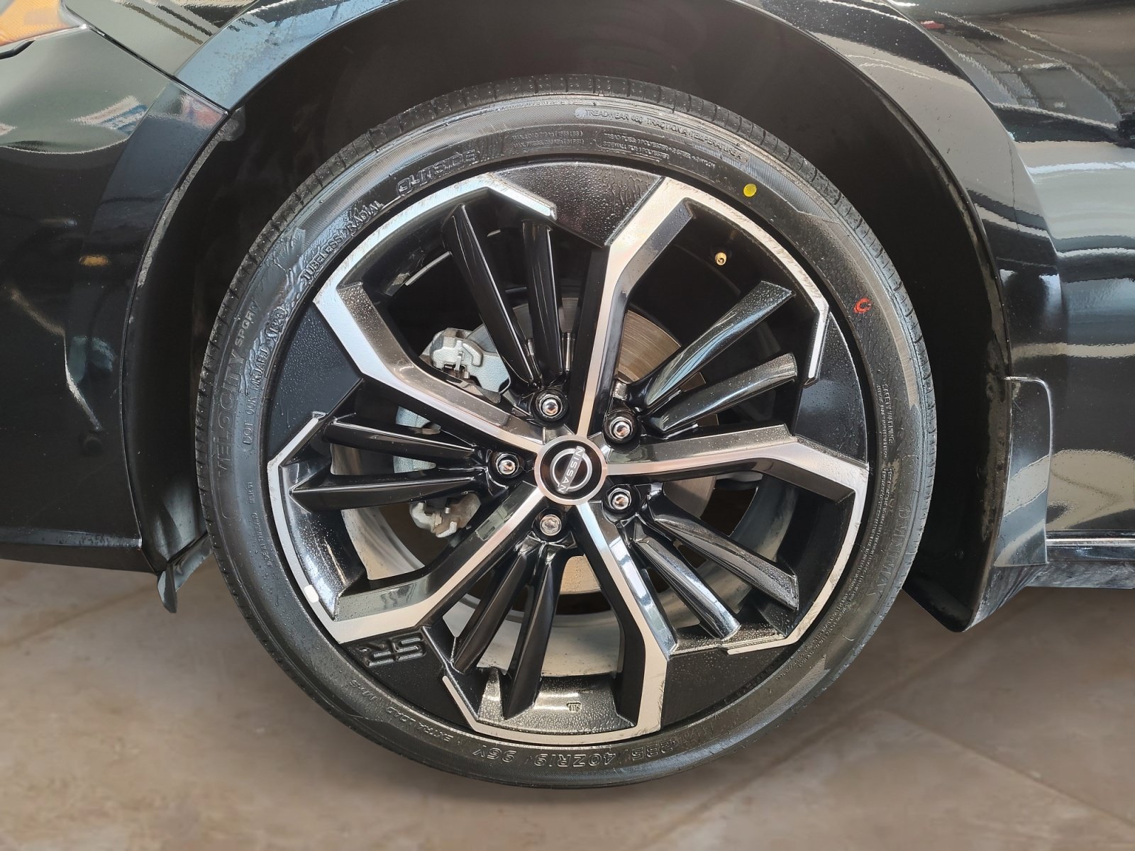Used 2023 Super Black Nissan 2.5 SR image 26