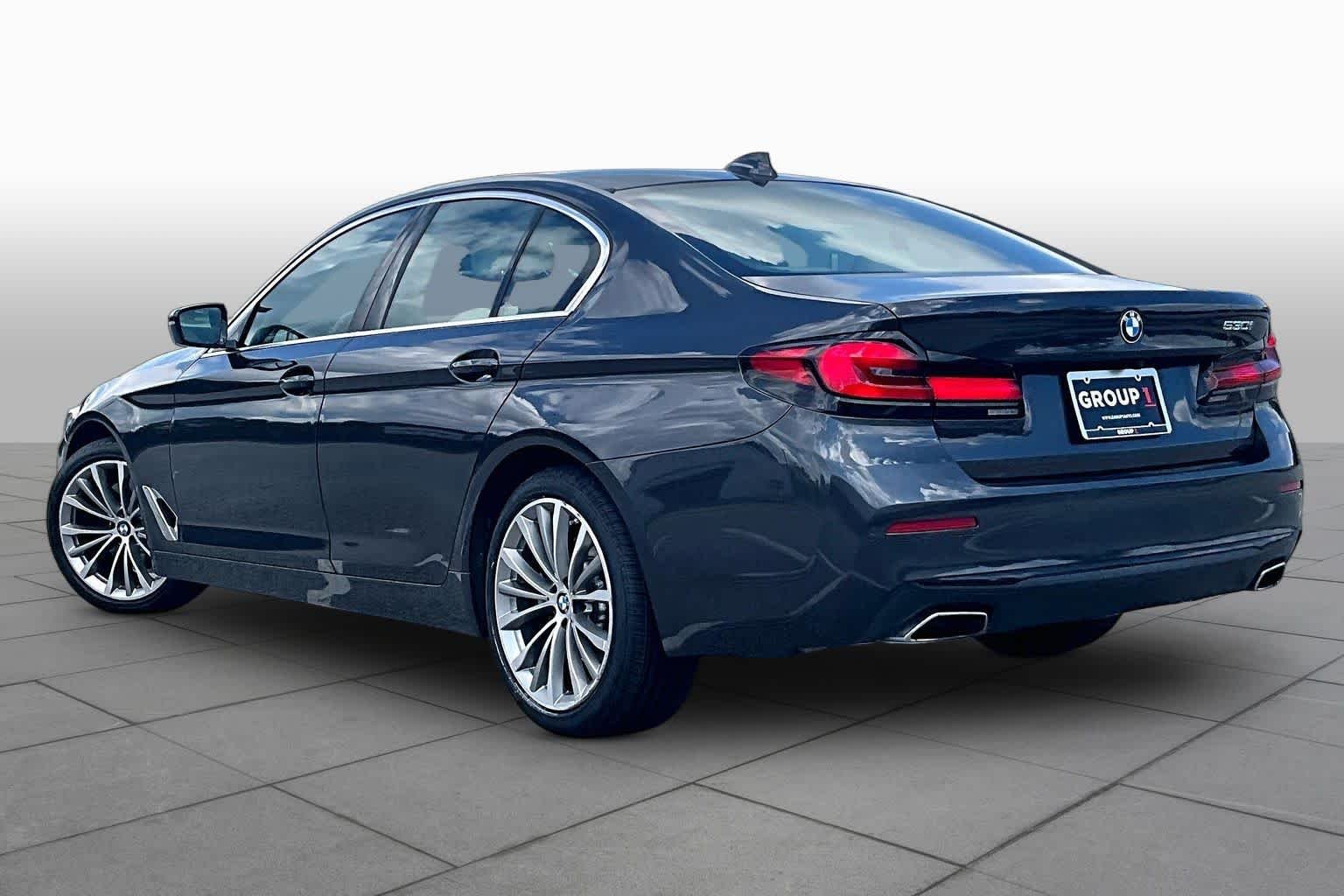 Used 2023 Dark Graphite Metallic BMW 530i image 12