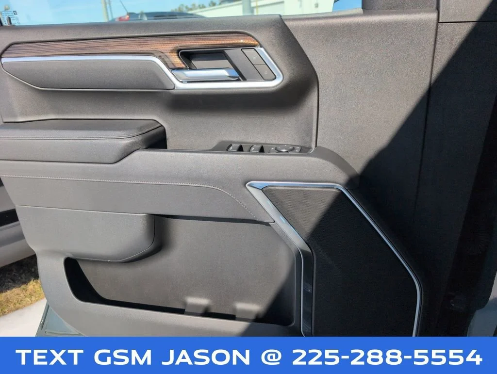 2025 Chevrolet Silverado 1500 LT - Photo 30