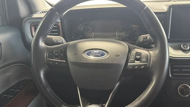 Used 2022 Black Ford Lariat image 21