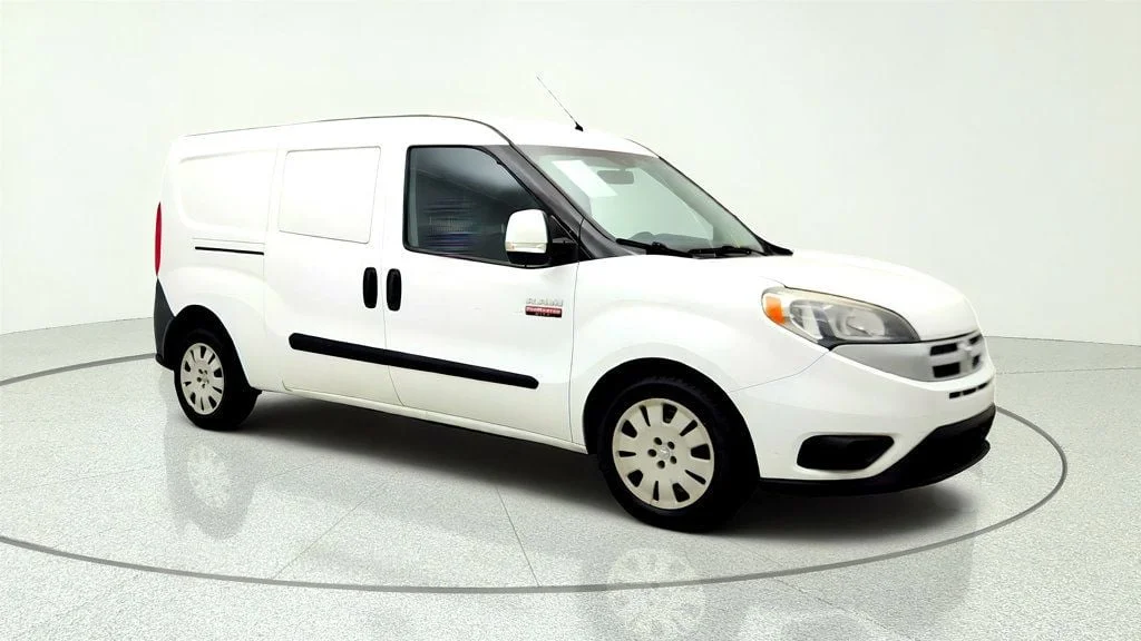 Used 2016 Bright White Ram 122