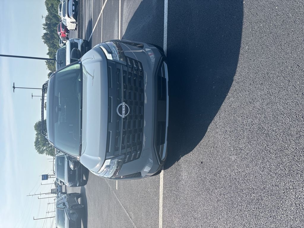 New 2026 Gray Nissan Platinum image 8
