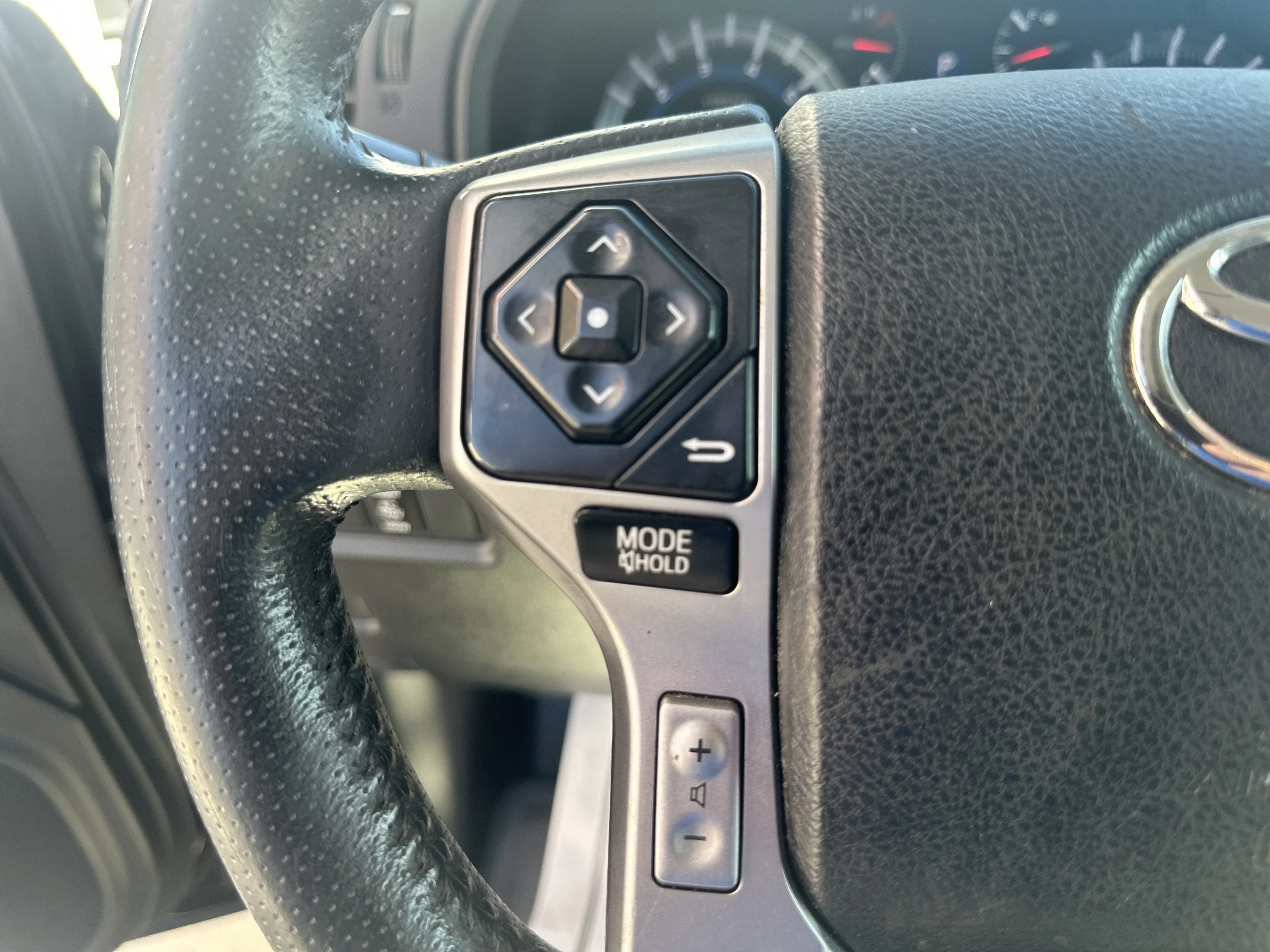 Used 2016 Midnight Black Metallic Toyota Limited image 13