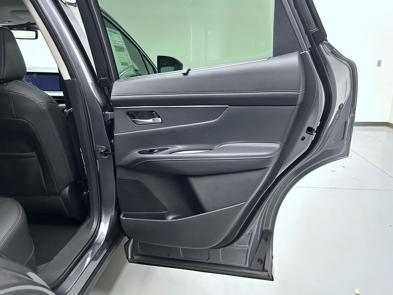 New 2026 Gun Metallic Nissan Platinum image 17