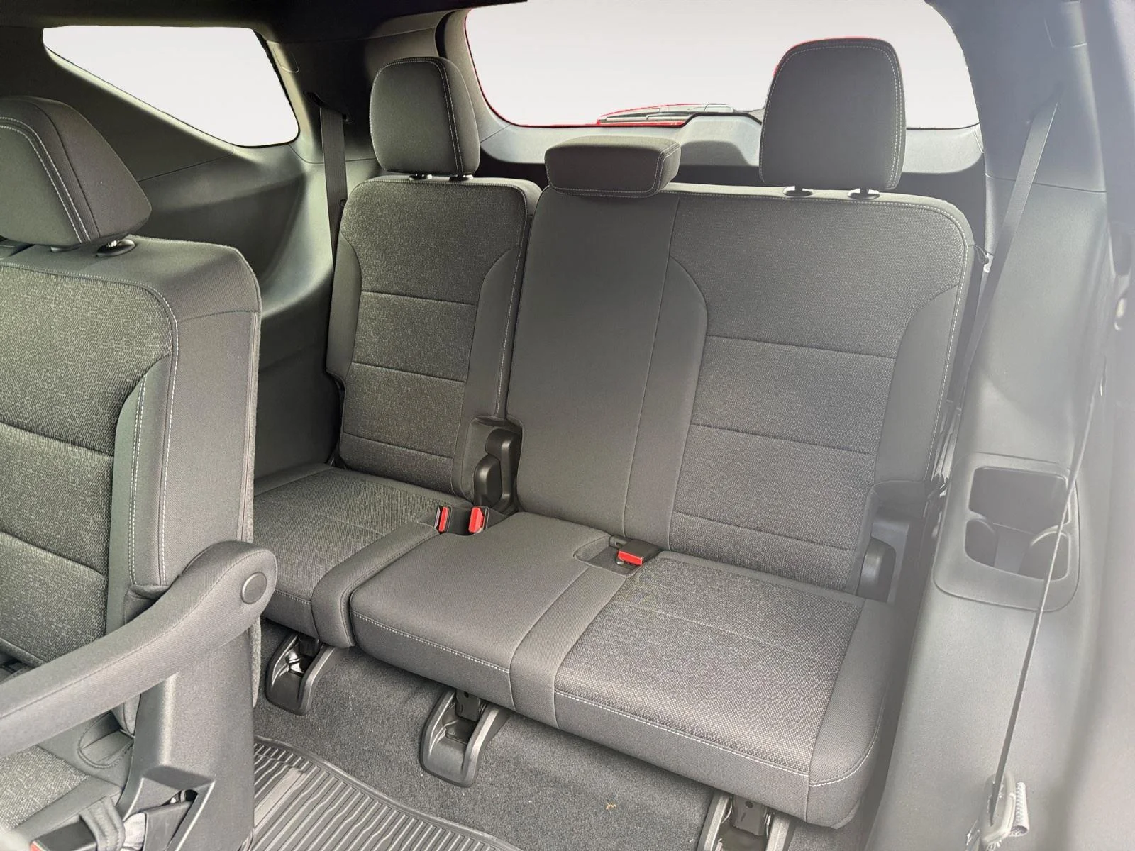 New 2026 Sterling Gray Metallic Chevrolet LT image 20