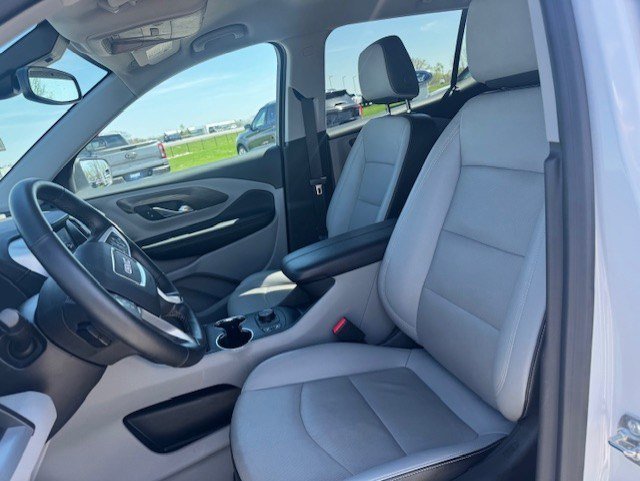 Used 2024 White Frost Tri-Coat GMC SLT image 11