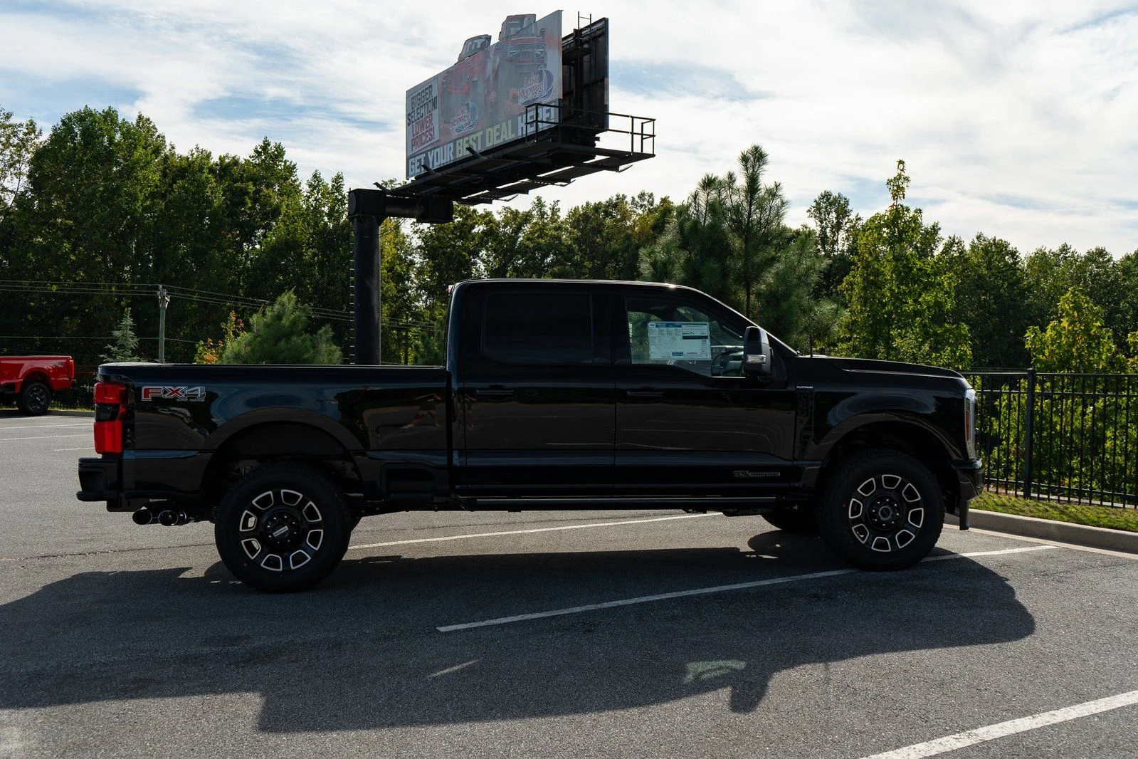 2026 Ford F-250 Super Duty Platinum - Photo 18