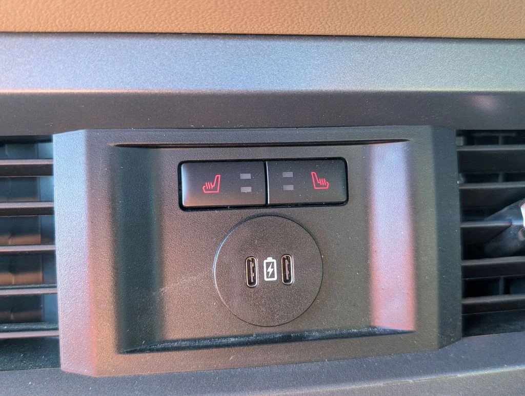 Used 2024 Red Ford Lariat image 41