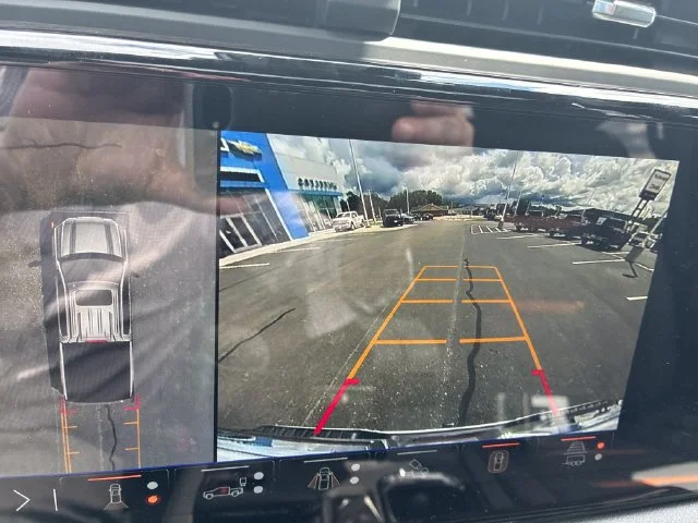 New 2026 Summit White GMC AT4 image 23
