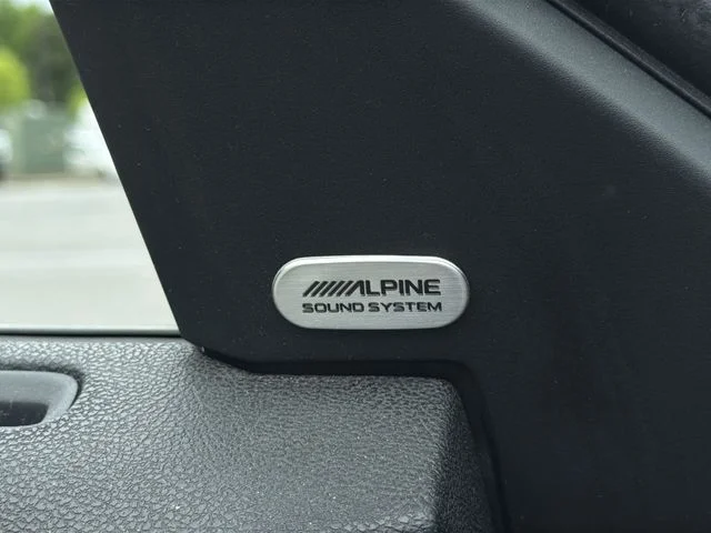 Used 2022 Purple Dodge R/T Scat Pack image 15