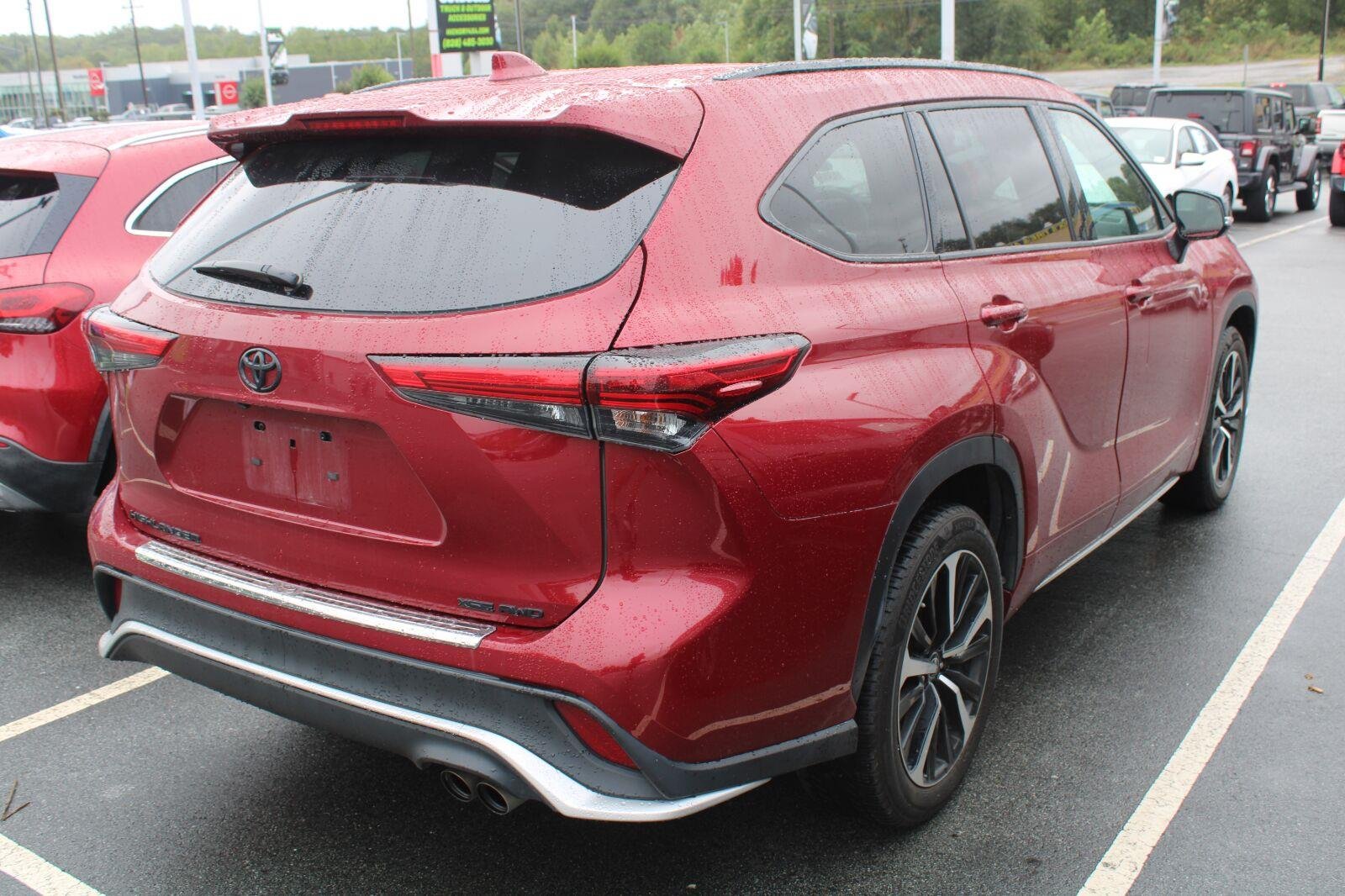 Used 2022 Ruby Flare Pearl Toyota XSE image 6