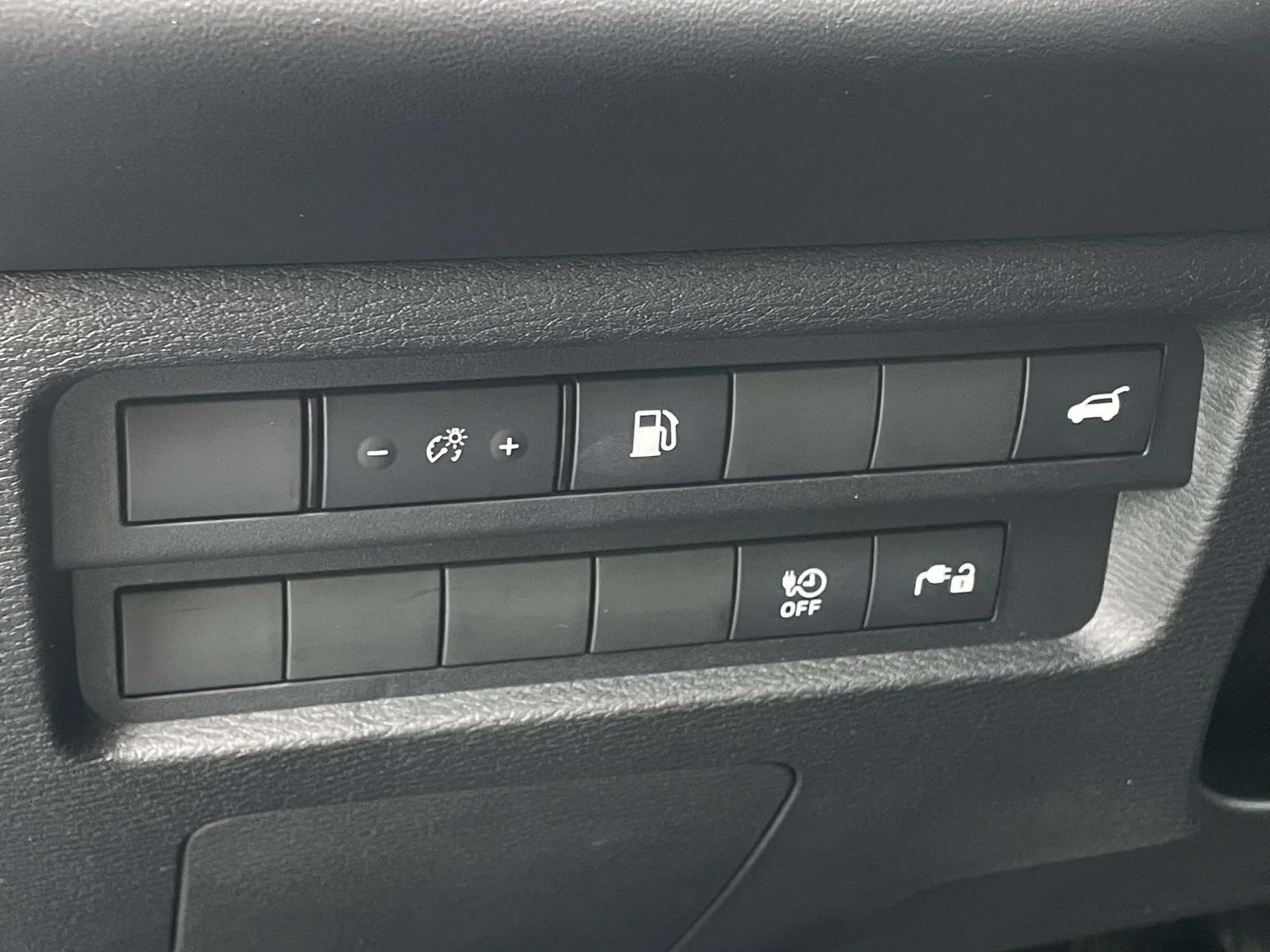 Used 2025 Blue Mitsubishi SE S-AWC image 9