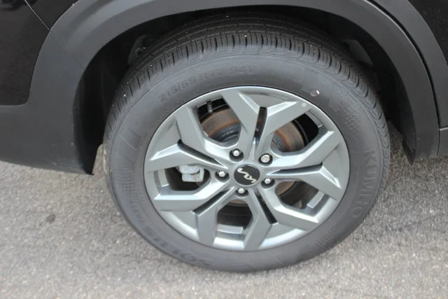 Used 2025 Black Kia LX image 35