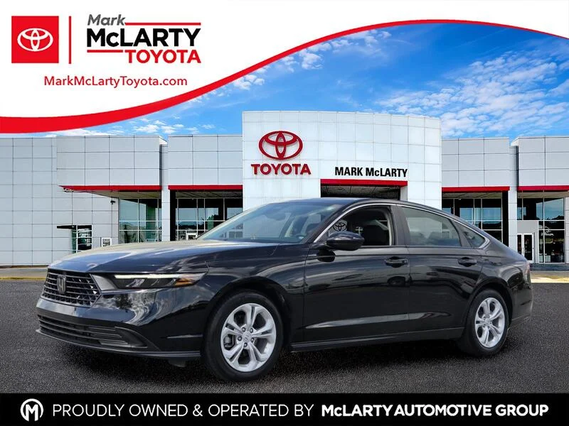Used 2025 Crystal Black Pearl Honda LX CVT image 1