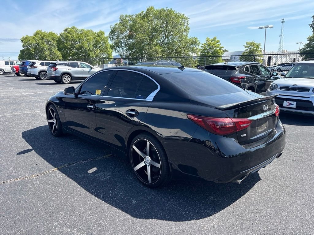 Used 2020 Black INFINITI 3.0t LUXE image 6