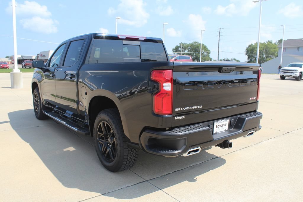 New 2026 Black Chevrolet RST image 5