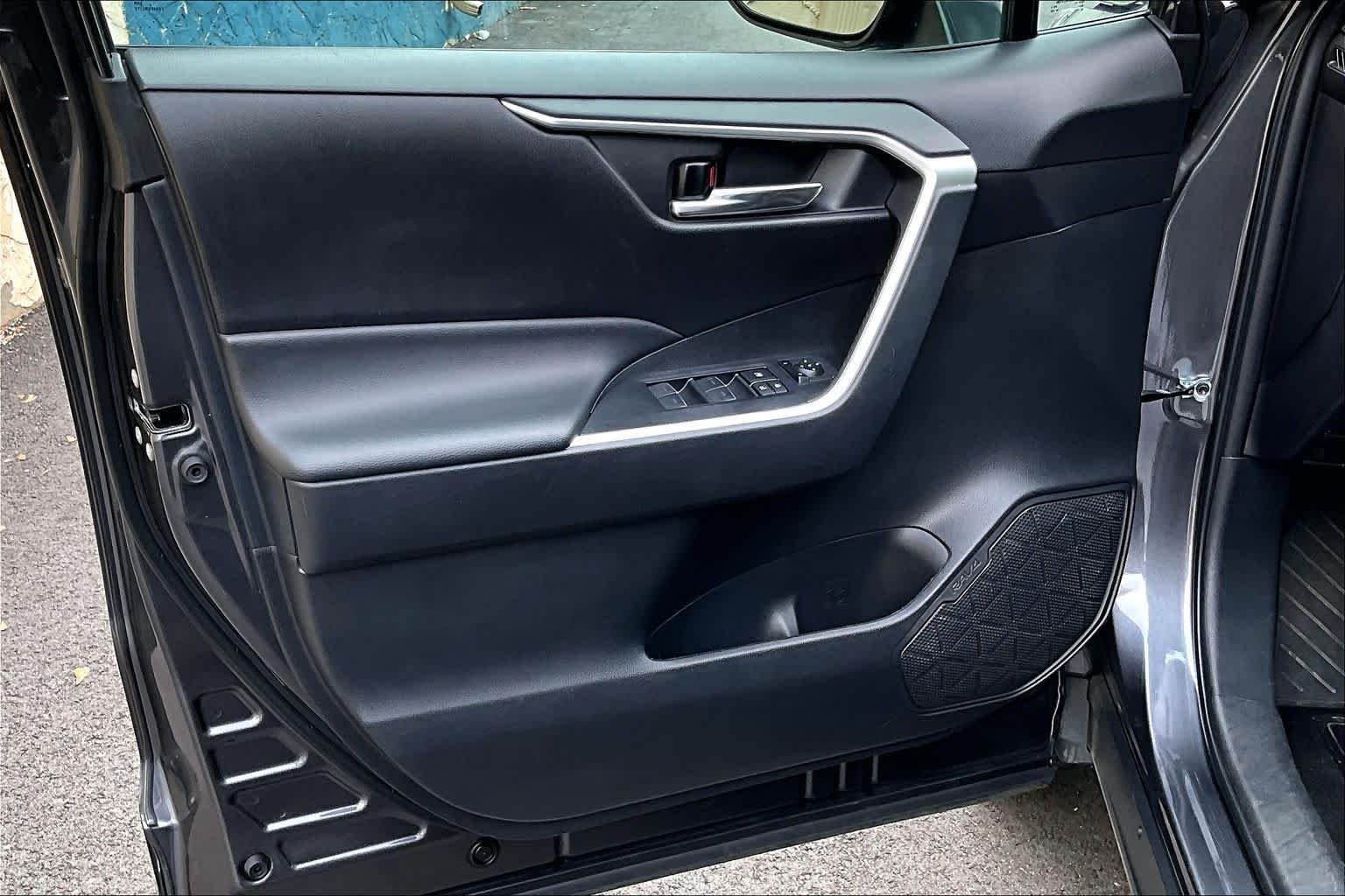 Used 2024 Magnetic Gray Metallic Toyota XLE image 21