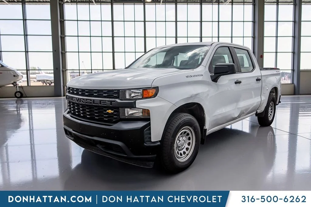 Used 2019 White Chevrolet WT image 23