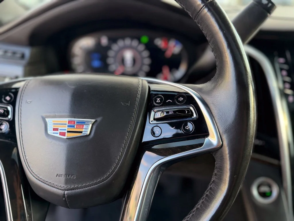 Used 2020 Gray Cadillac Platinum Edition image 26