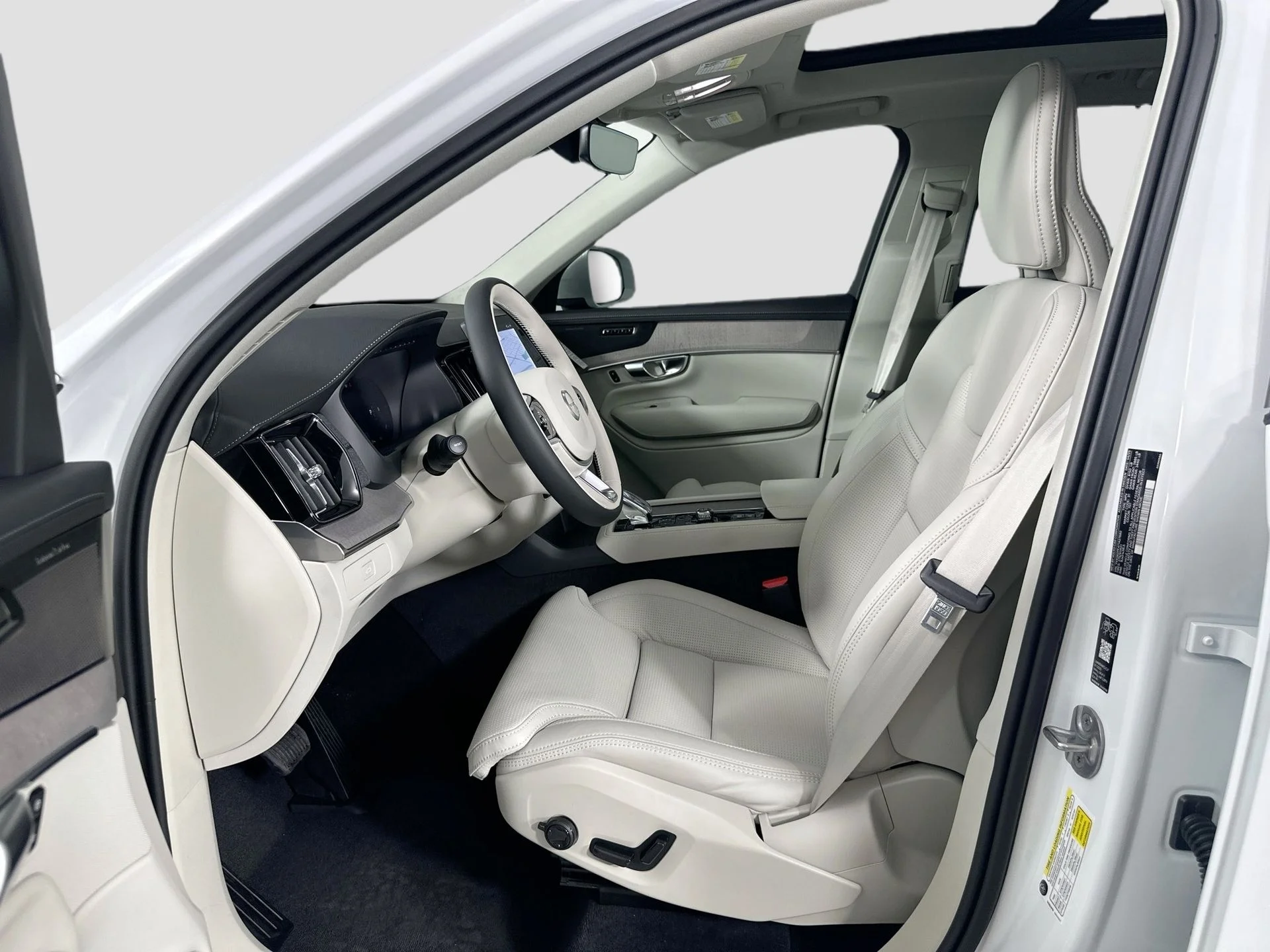 New 2026 White Volvo B6 Ultra image 22