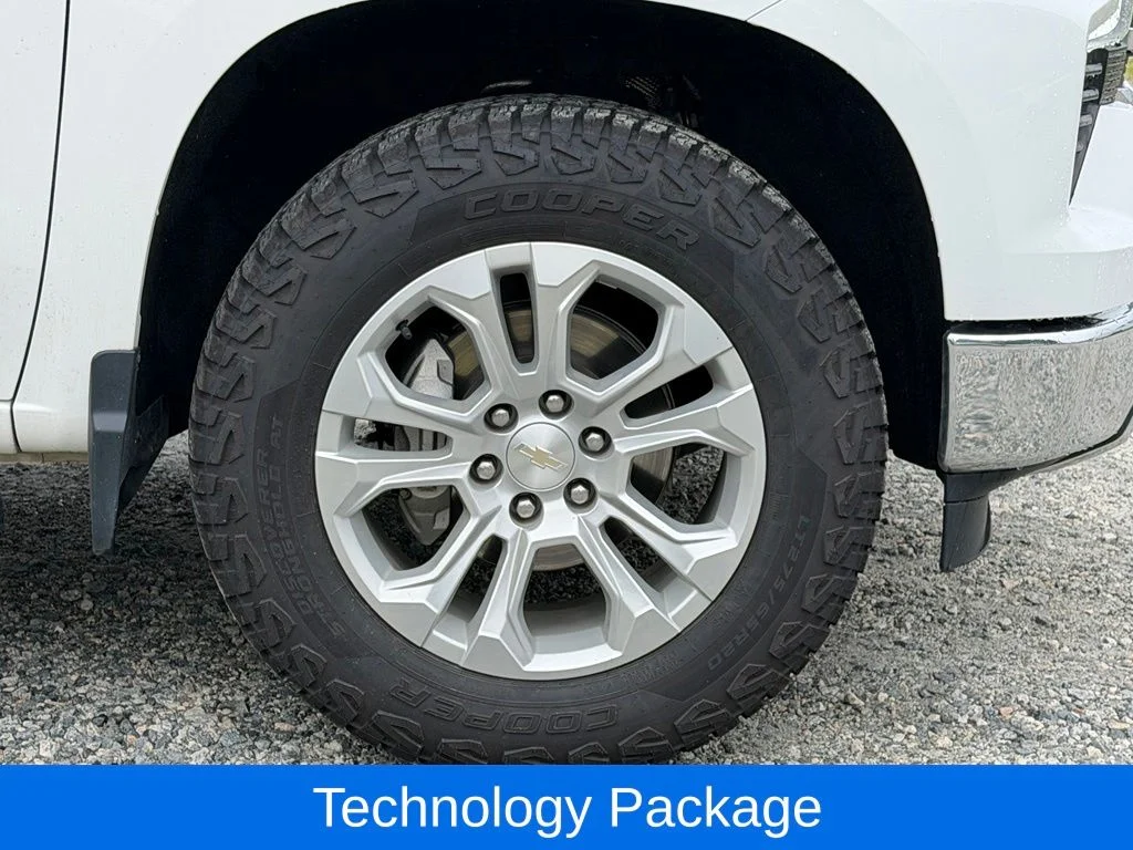 Used 2023 White Chevrolet LTZ image 13